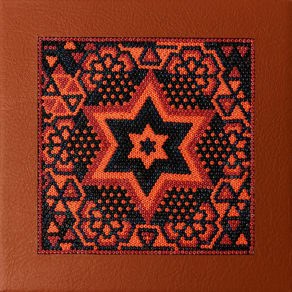 Caja Cubilete Cartas y Domino con Huichol - Juegos