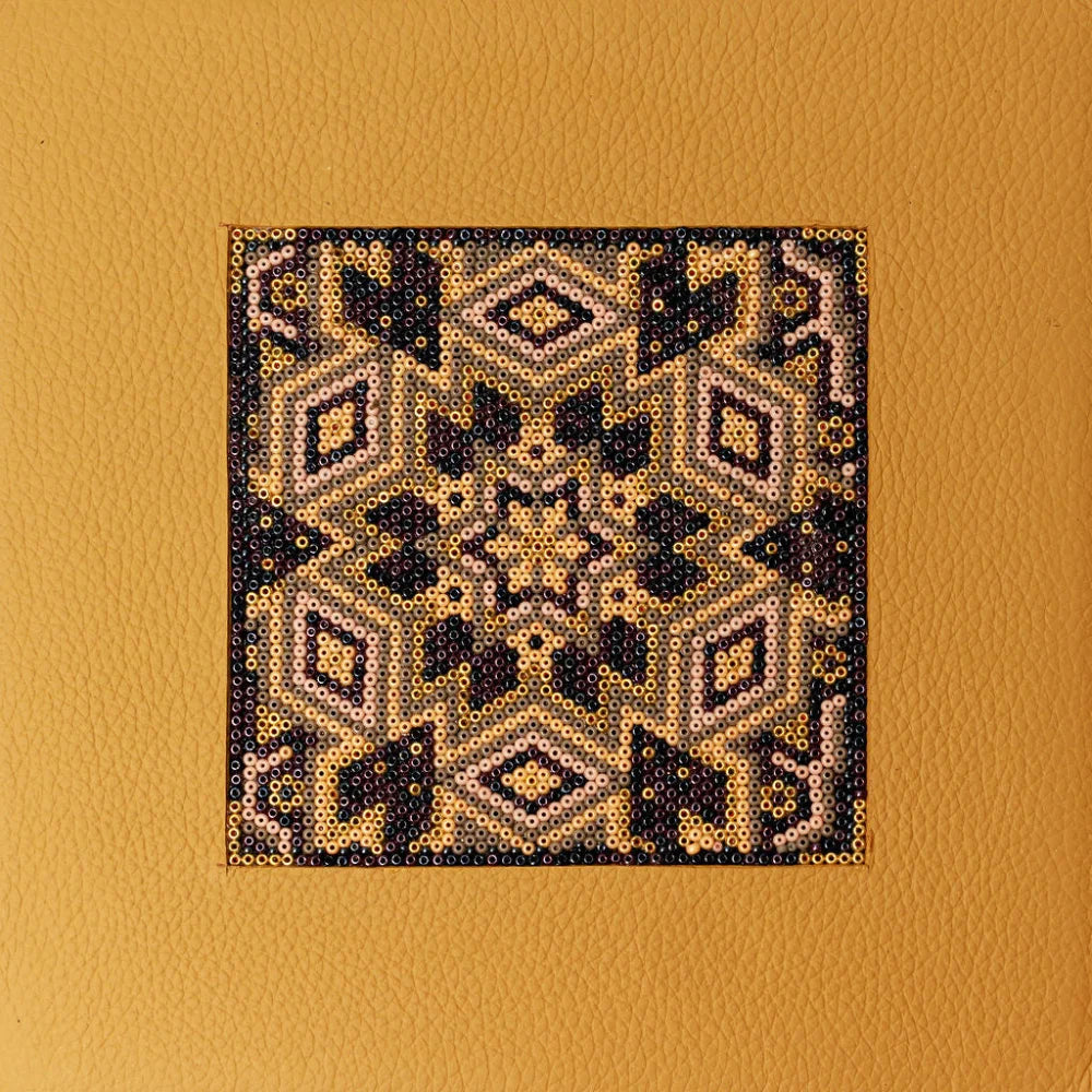 Caja Cubilete Cartas y Domino con Huichol - Juegos