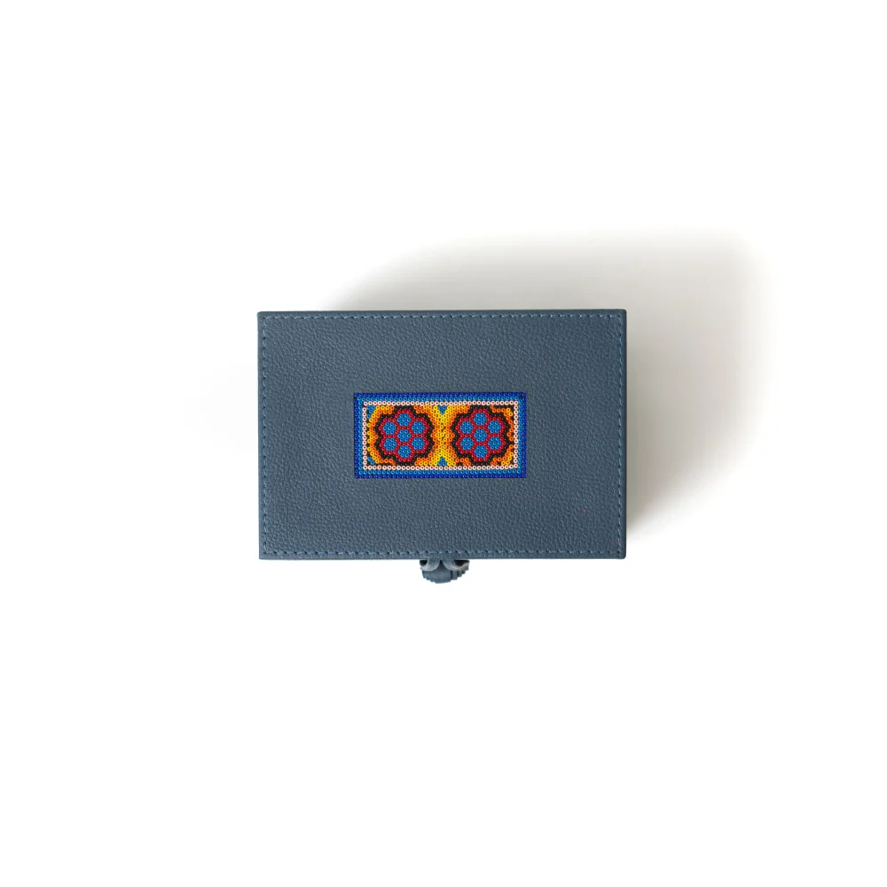 Caja Cubilete y Cartas con Huichol - Juegos