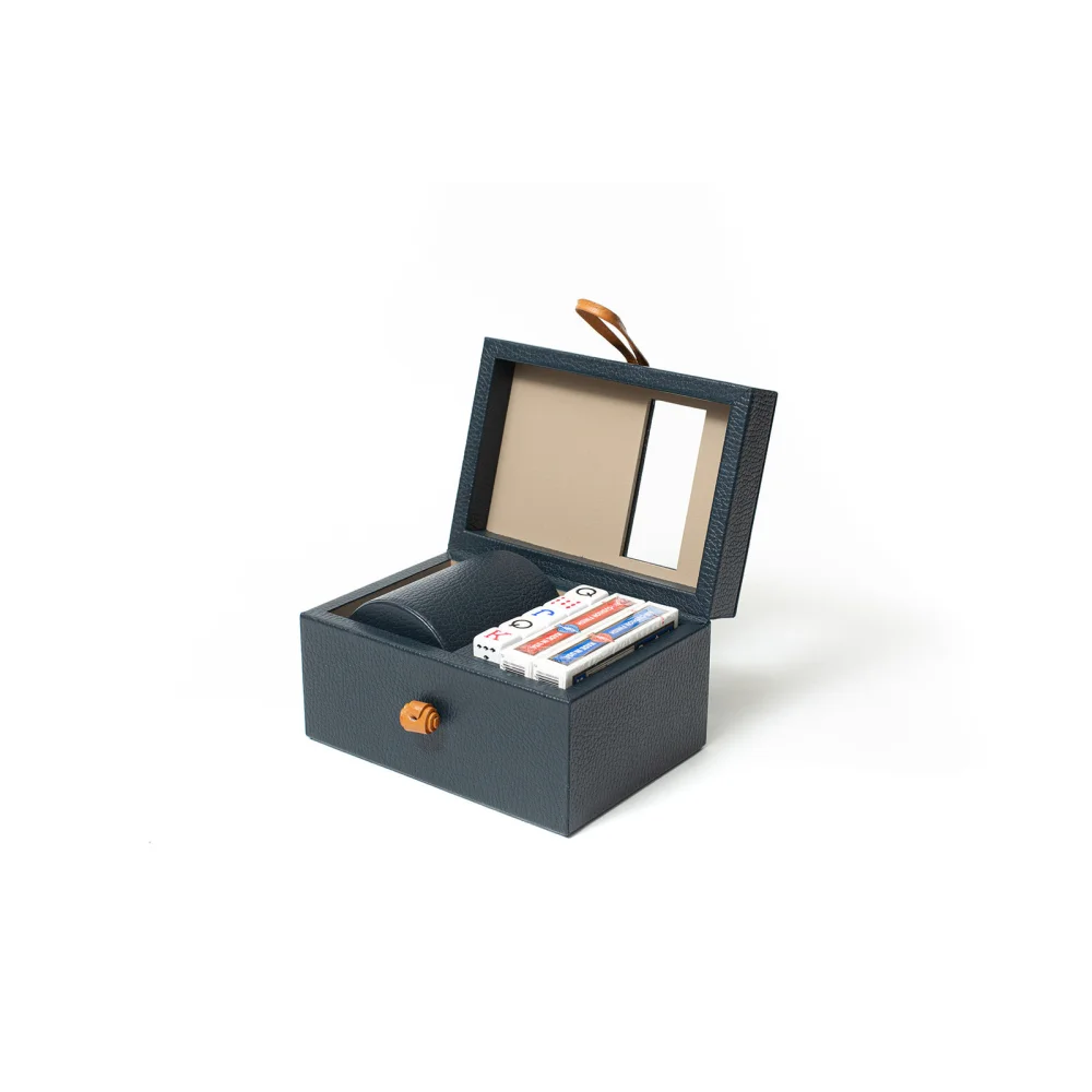 Caja Cubilete y Cartas - Juegos