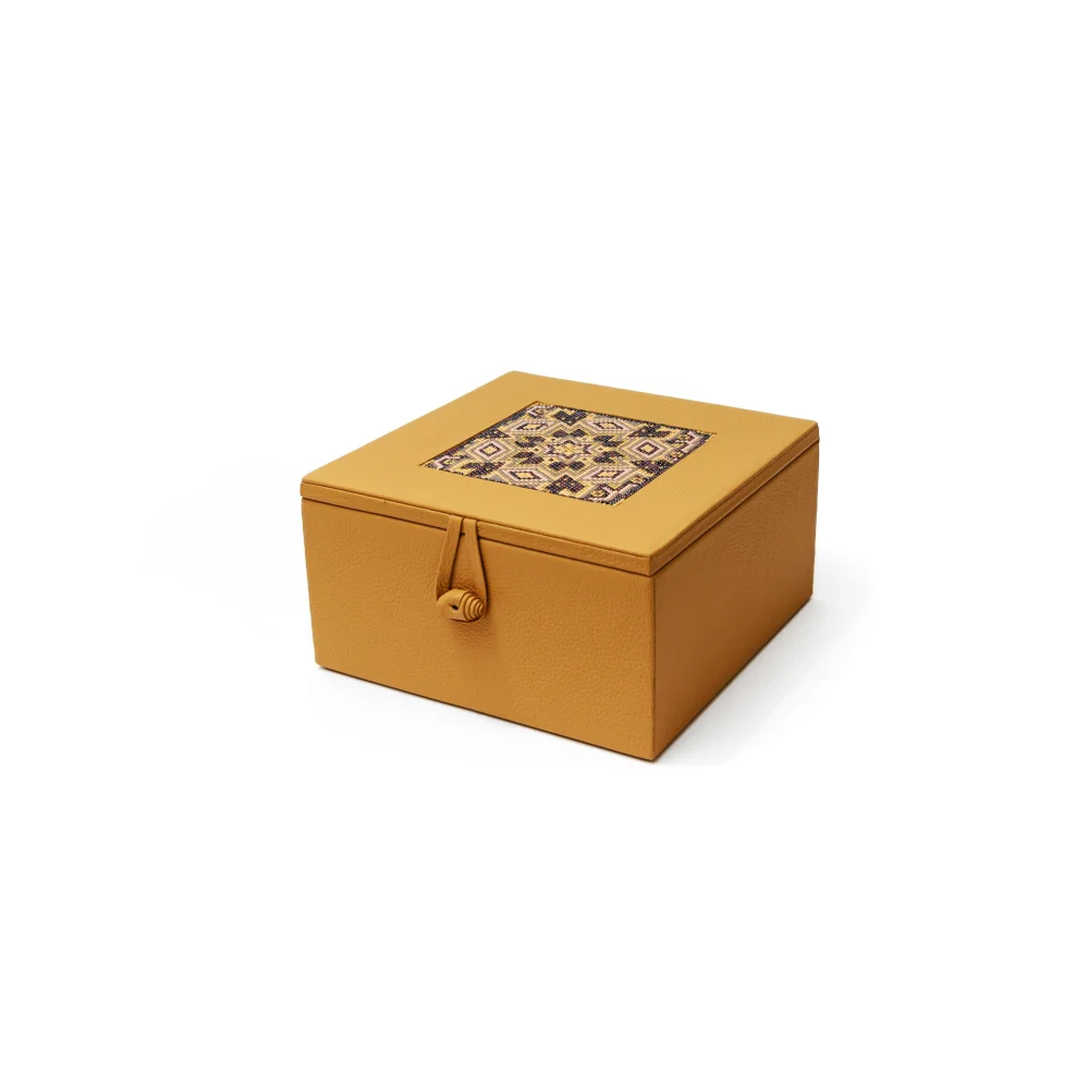 Caja de Té Nudo 4 Div con Huichol - Té