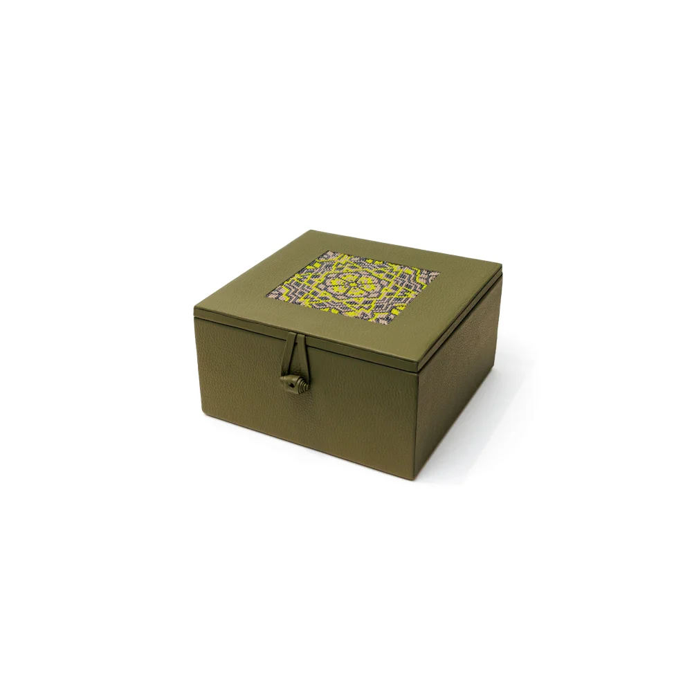 Caja de Té Nudo 4 Div con Huichol - Verde Olivo / Huichol - Té