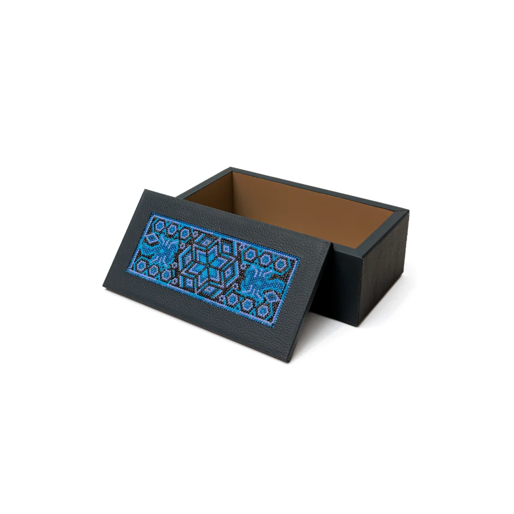 Caja Rectangular Mediana con Huichol