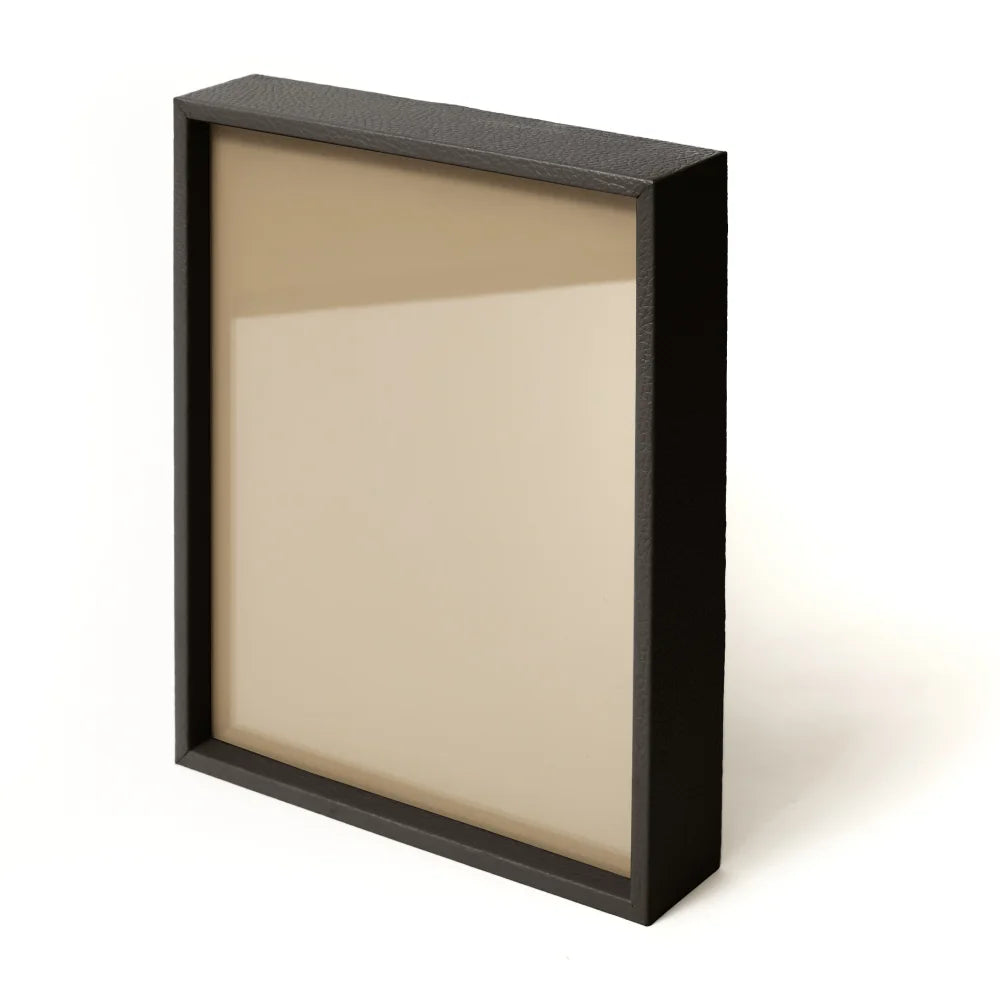 Marco Profundo Delgado - 8 x 10 in / Moccha - Marcos