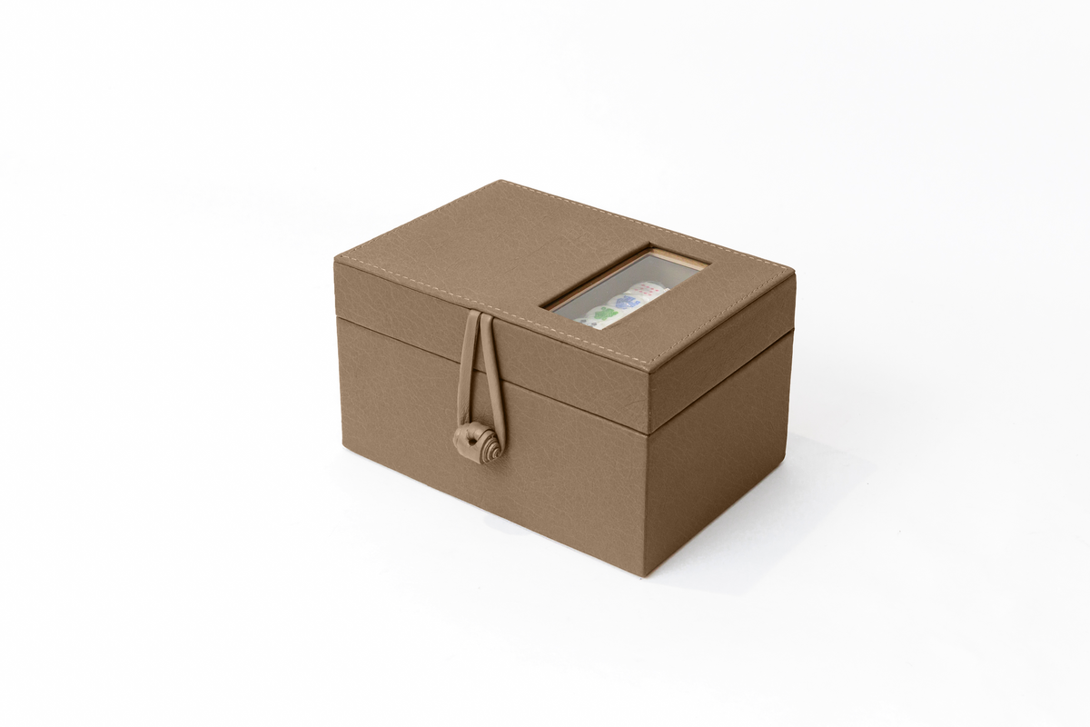 Caja Cubilete y Cartas