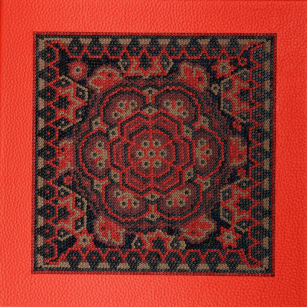 Caja Cuadrada Grande con Huichol Orange