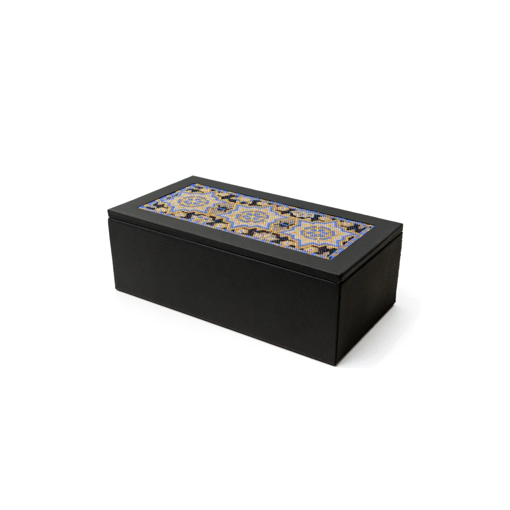 Caja Rectangular Grande con Huichol