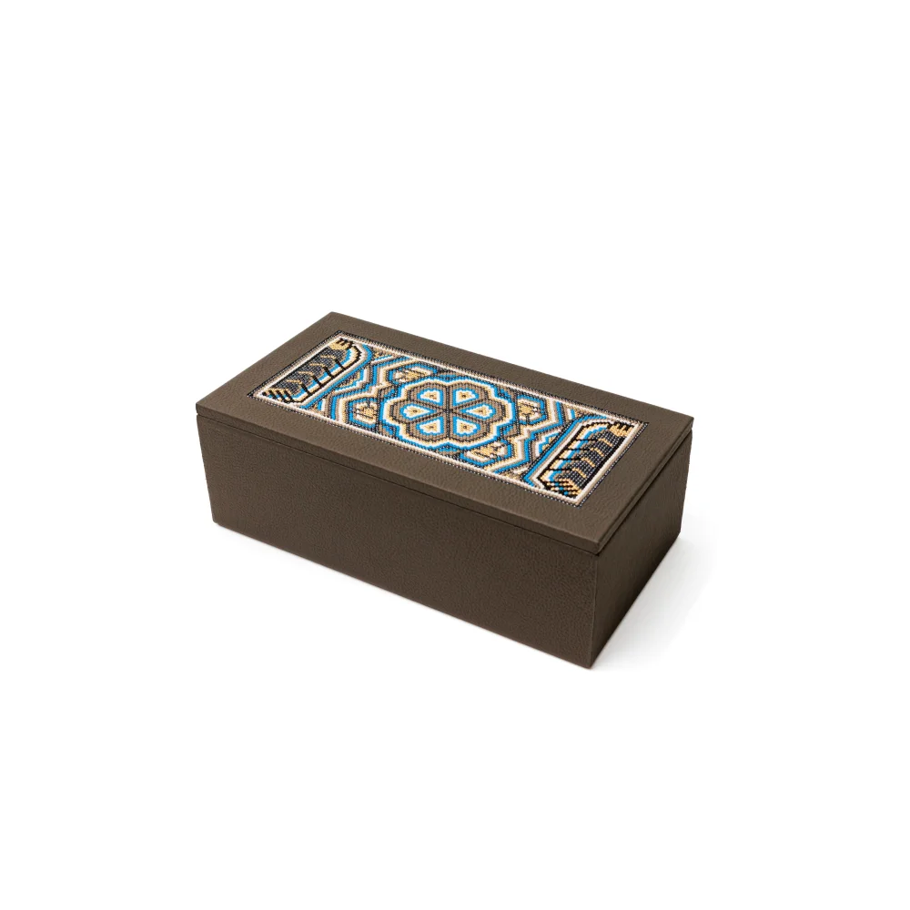 Caja Rectangular Grande con Huichol