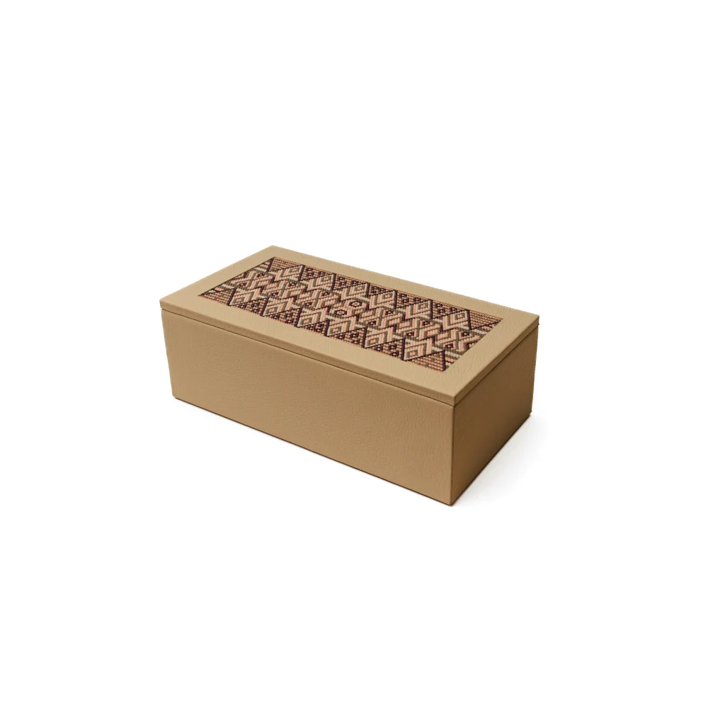 Caja Rectangular Grande con Huichol